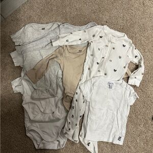 Baby Bundle 6-9 months neutral